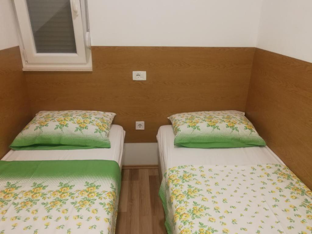 Apartman Darko Rogoznica  Eksteriør bilde